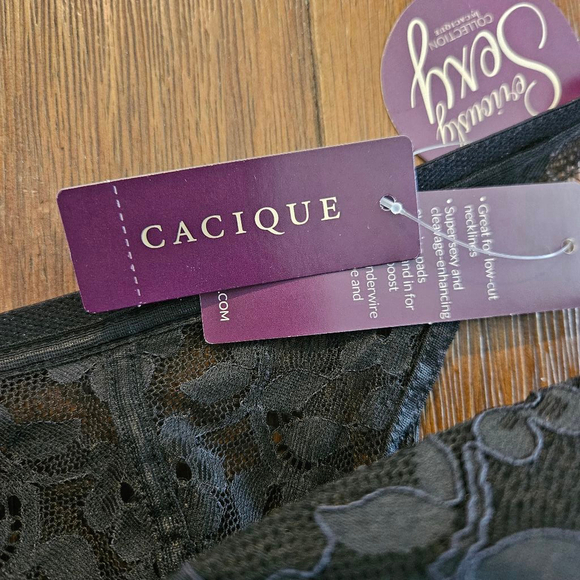 Cacique NWT Women's Floral Embroidered Lace Bra 44D Black Multi - Picture 2 of 8